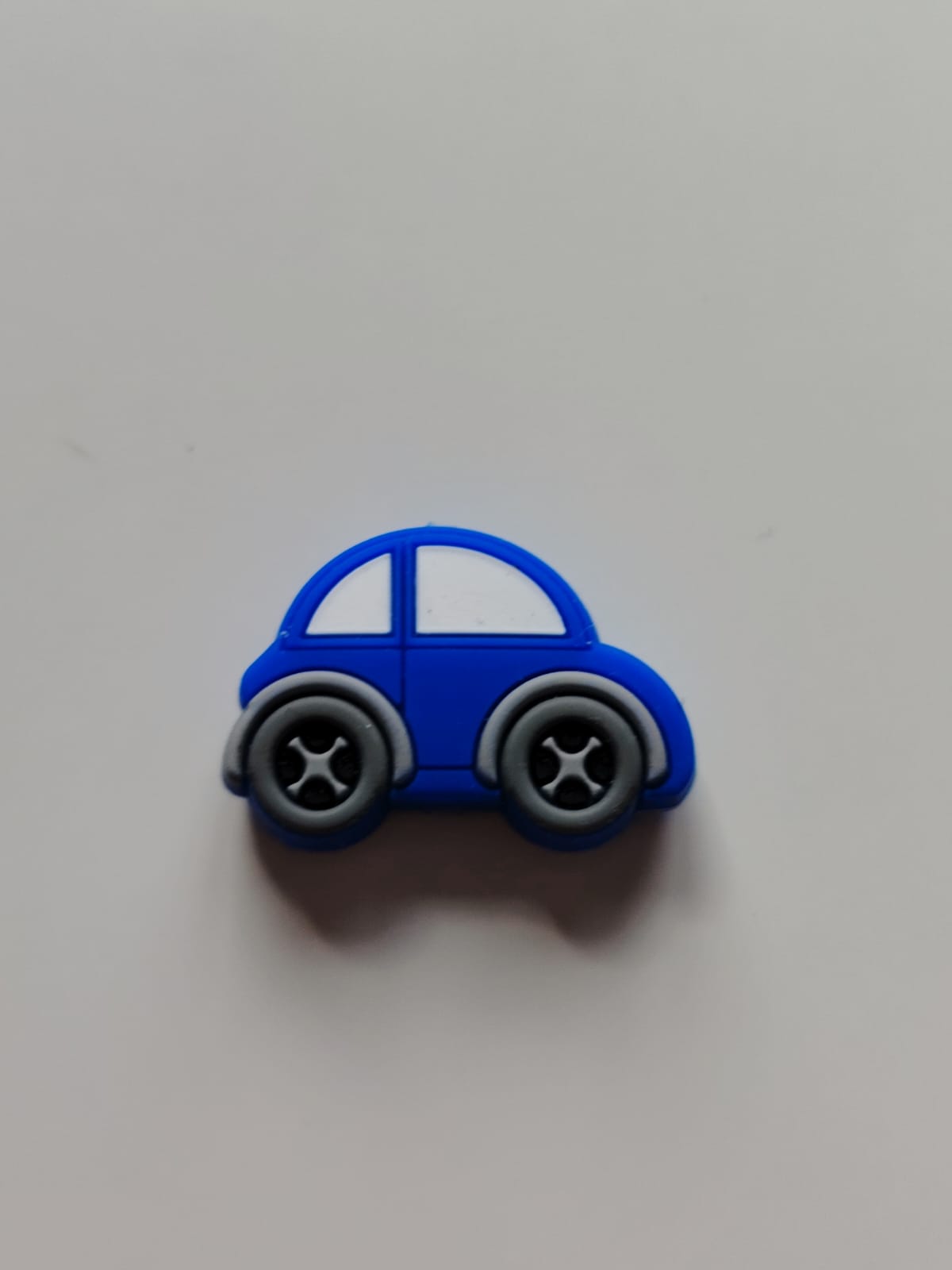 Charm vari