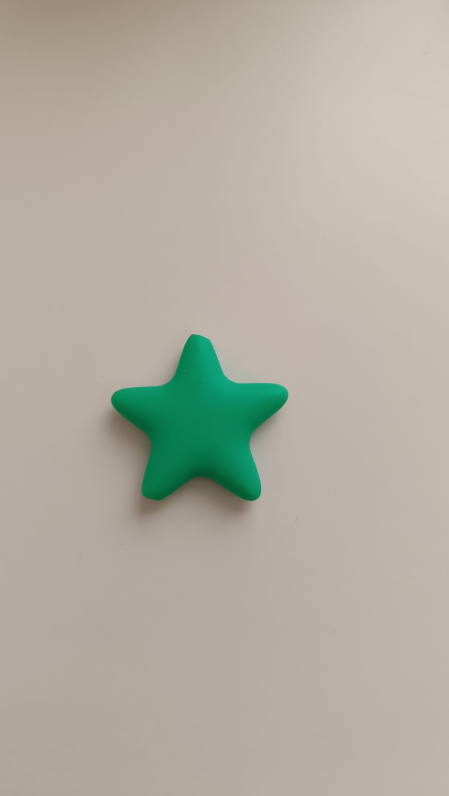Charm vari