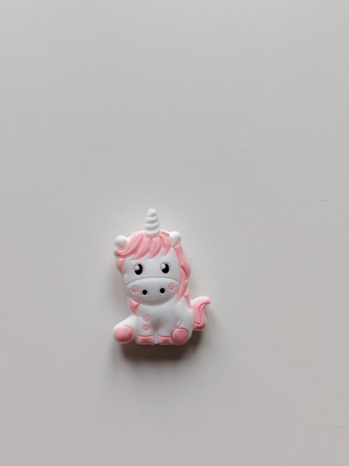 Charm vari